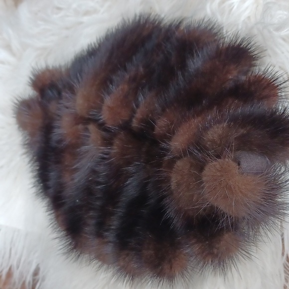 Vintage Real Fur Hat / Toque Style/ Mink main image 11